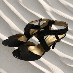 Tahari Black Strappy Heels